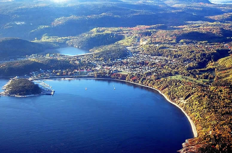 Motel B.&.B Hôtel Tadoussac Québec Canada